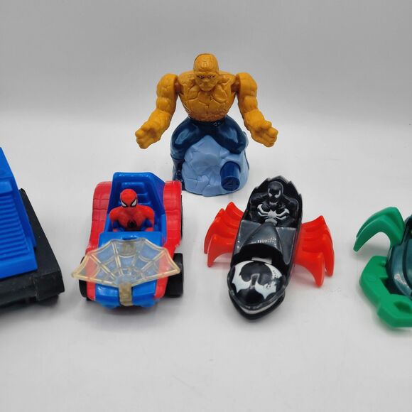 Set 5 Fast Food Toys Marvel 90's McDonalds 2000's Burger King - Picture 1 of 5